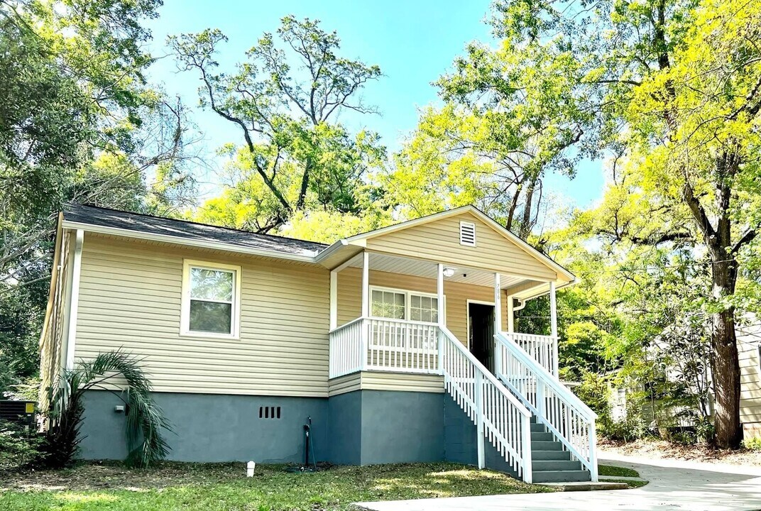 786 Arkansas St in Tallahassee, FL - Building Photo