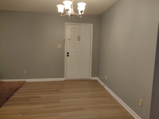 2106 S Main St in Kannapolis, NC - Building Photo - Building Photo
