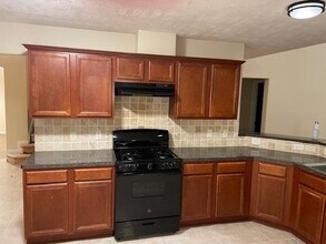 3218 Quail Run Dr in Humble, TX - Building Photo - Building Photo