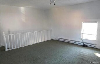 1910 S Custer Rd in Monroe, MI - Building Photo - Building Photo