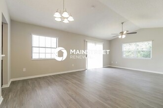 3982 Ridgewood Dr in Titusville, FL - Building Photo - Building Photo