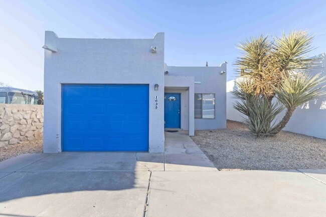 property at 1635 Spruce Ave