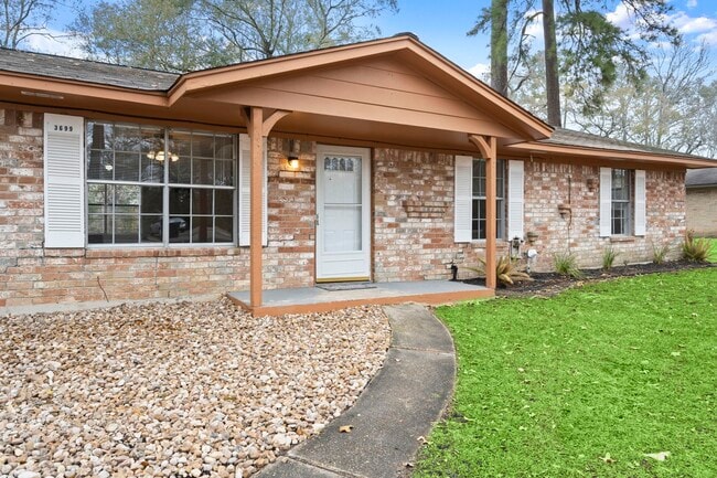 property at 3699 Piney Point Rd