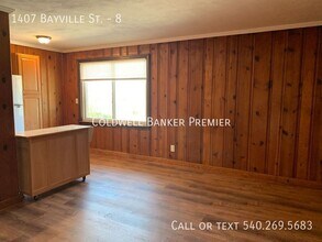 1407 Bayville St in Norfolk, VA - Building Photo - Building Photo