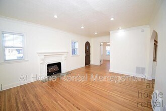 1740 S Yorktown Ave in Tulsa, OK - Building Photo - Building Photo