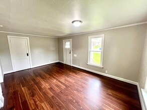 8012 Nola Ave in St. Louis, MO - Building Photo - Building Photo