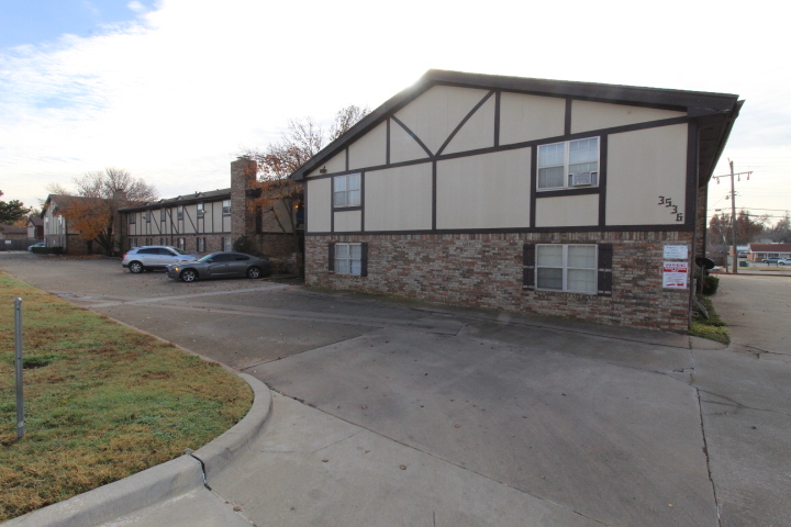 3524 NW 51st St, Unit 3 in Oklahoma City, OK - Building Photo