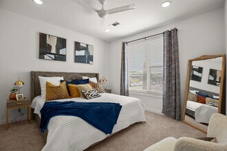 6324 N Lamar Blvd in Austin, TX - Building Photo - Building Photo