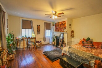 7 Ann St in Charleston, SC - Building Photo - Building Photo