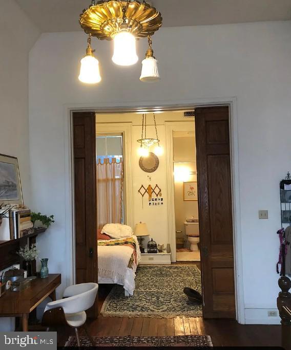 1906 Fairmount Ave in Philadelphia, PA - Building Photo