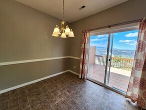 123 E Wayfield Dr in Draper, UT - Building Photo - Building Photo