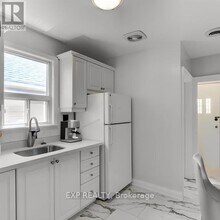 11 Fairside Ave in Toronto, ON - Building Photo - Building Photo