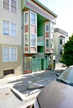 477 Greenwich St in San Francisco, CA - Building Photo - Building Photo