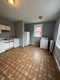 135 Chiswick Rd, Unit 6 in Boston, MA - Building Photo - Building Photo