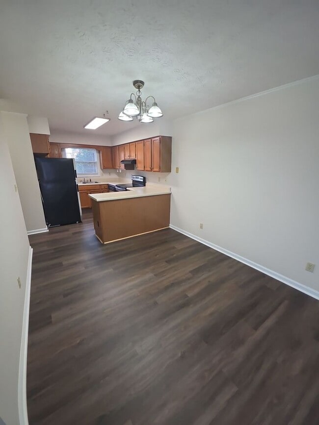 83 Eastgate Cir in Cookeville, TN - Building Photo - Building Photo