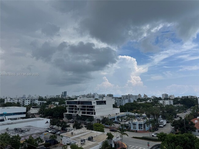 899 West Ave in Miami Beach, FL - Foto de edificio - Building Photo
