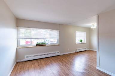 Hillcrest Apartments in Sault Ste Marie, ON - Building Photo - Building Photo