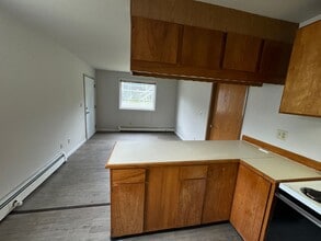 4006 E Steven Dr in Wasilla, AK - Building Photo - Building Photo