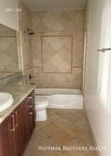 11848 Kiowa Ave in Los Angeles, CA - Foto de edificio - Building Photo