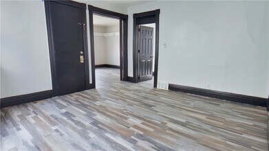 6 Calihan Park in Rochester, NY - Building Photo - Building Photo