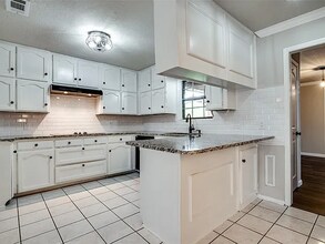 8966 Hialeah Cir S in North Richland Hills, TX - Building Photo - Building Photo