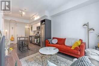 68-968 Shuter St in Toronto, ON - Building Photo - Building Photo