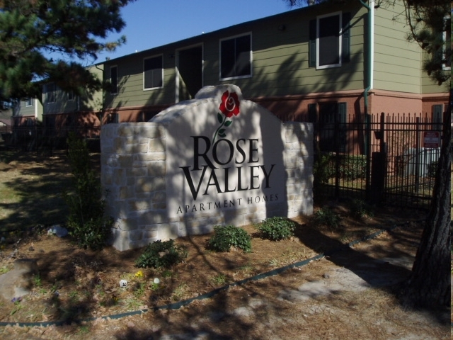 Rose Valley Apartments in Tyler, TX - Building Photo - Building Photo