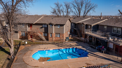 Western Crest Apartments in Snyder, TX - Building Photo - Building Photo