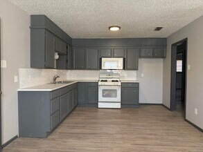 1318 25th St in Lubbock, TX - Building Photo - Building Photo