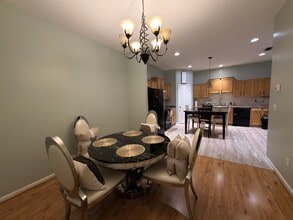 8663 Julia Marie Cir in Jacksonville, FL - Building Photo - Building Photo