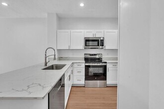 4945 Fulton St in Greenacres, FL - Building Photo - Building Photo