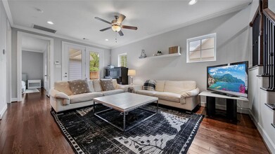 207 Kendrick Pines Blvd in Spring, TX - Foto de edificio - Building Photo