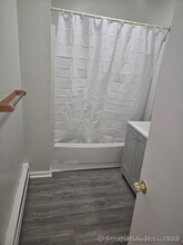638 Elm St in New Haven, CT - Building Photo - Building Photo