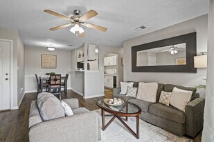 Waterstone at Carrollwood in Tampa, FL - Building Photo