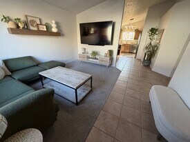 559 E 300 S in Saint George, UT - Building Photo