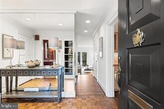 704 Belgrove Rd in McLean, VA - Building Photo - Building Photo