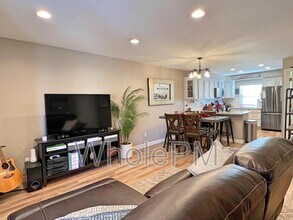 2913 W Long Cir in Littleton, CO - Building Photo - Building Photo