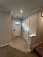 24 Tidworth Dr in Greer, SC - Foto de edificio - Building Photo