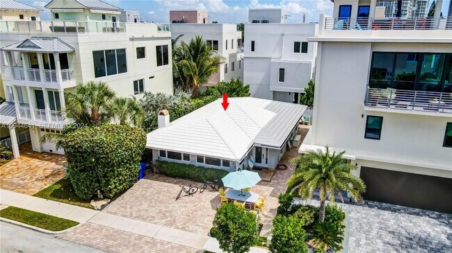 309 Oak St in Hollywood, FL - Building Photo - Building Photo