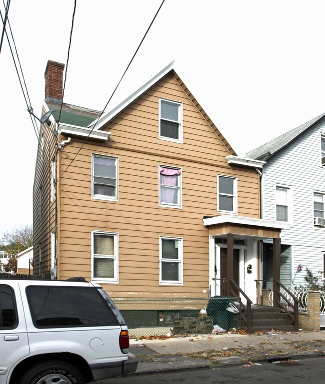 33 Prospect St in Elizabeth, NJ - Foto de edificio - Building Photo