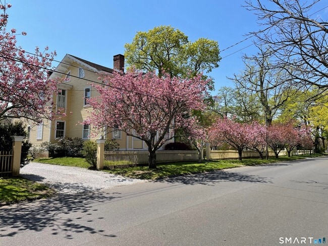 property at 29 Broad St