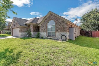 1507 Hazelnut Dr in Harker Heights, TX - Building Photo - Building Photo