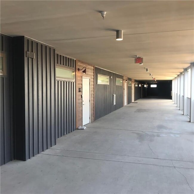 4361 S Congress Ave in Austin, TX - Building Photo - Building Photo