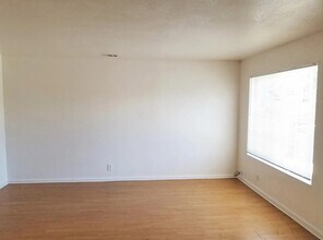 1072 18th Street in Oakland, CA - Building Photo - Building Photo