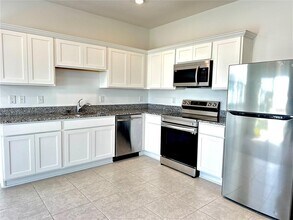 182 Mandovi St in Davenport, FL - Building Photo - Building Photo