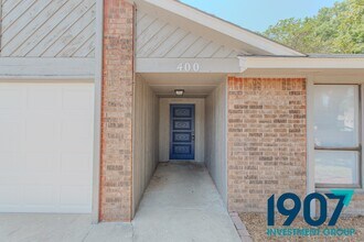 400 Trinidad Dr in Norman, OK - Building Photo - Building Photo