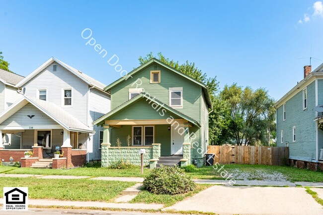 336 W Williams St