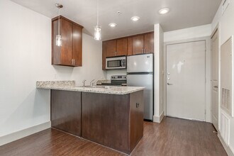 Hickory Street Lofts in Denton, TX - Building Photo - Building Photo