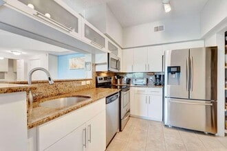 2417 Tuscany Way in Boynton Beach, FL - Building Photo - Building Photo