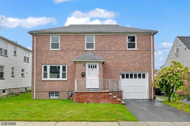 5 Homer Ave in Nutley, NJ - Building Photo